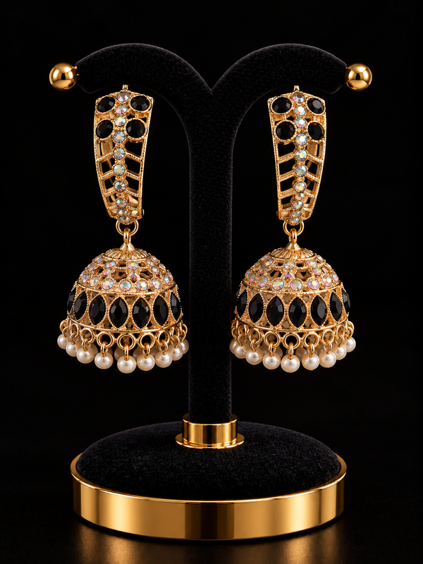 Indian désigner boucles d'oreille dorée et blanc noir