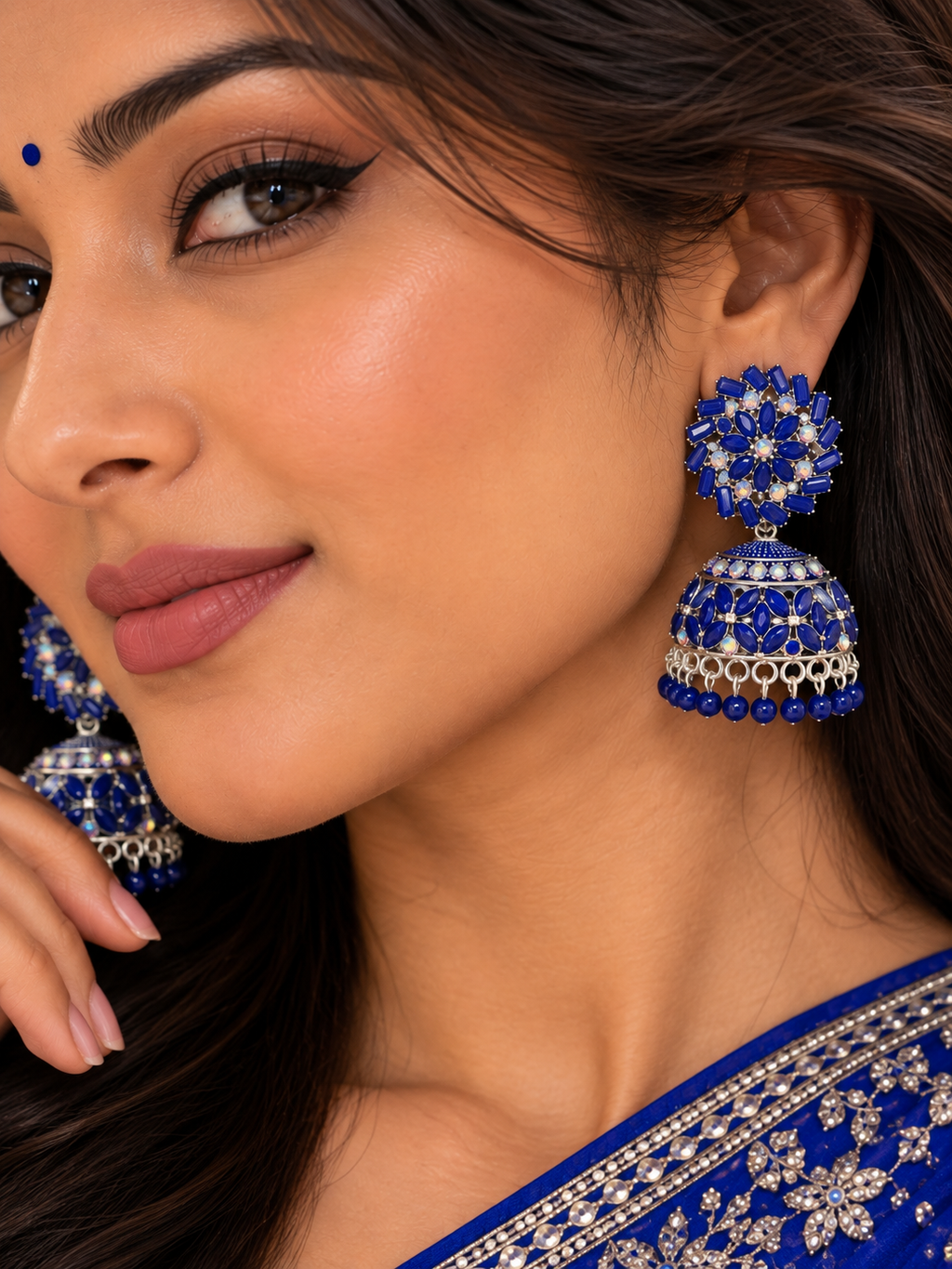 Boucles d'oreille bleu et argenté avec des perles